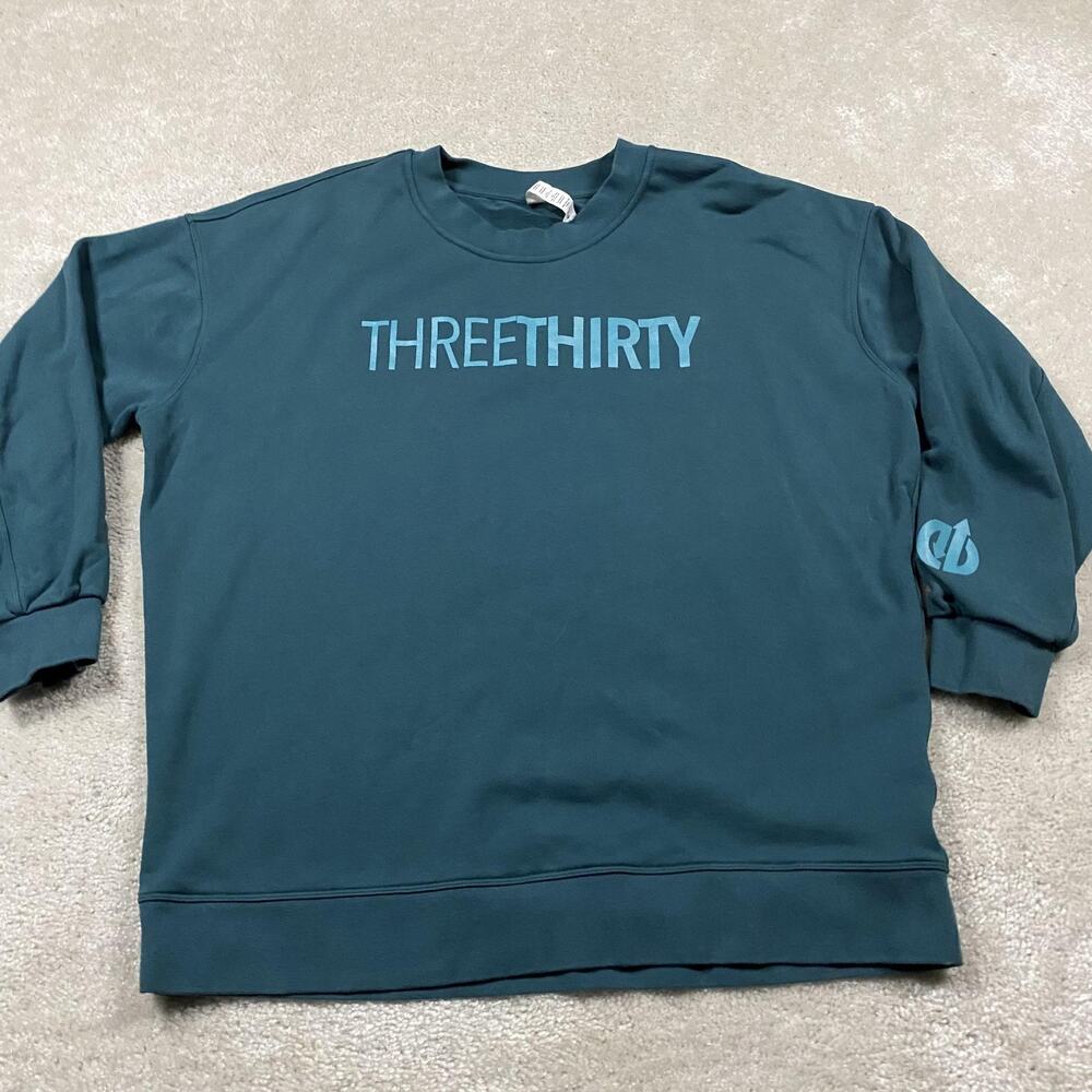 Lululemon Sweatshirt Womens 10 Green THREETHIRTY Graphic Crew Pullover Logo